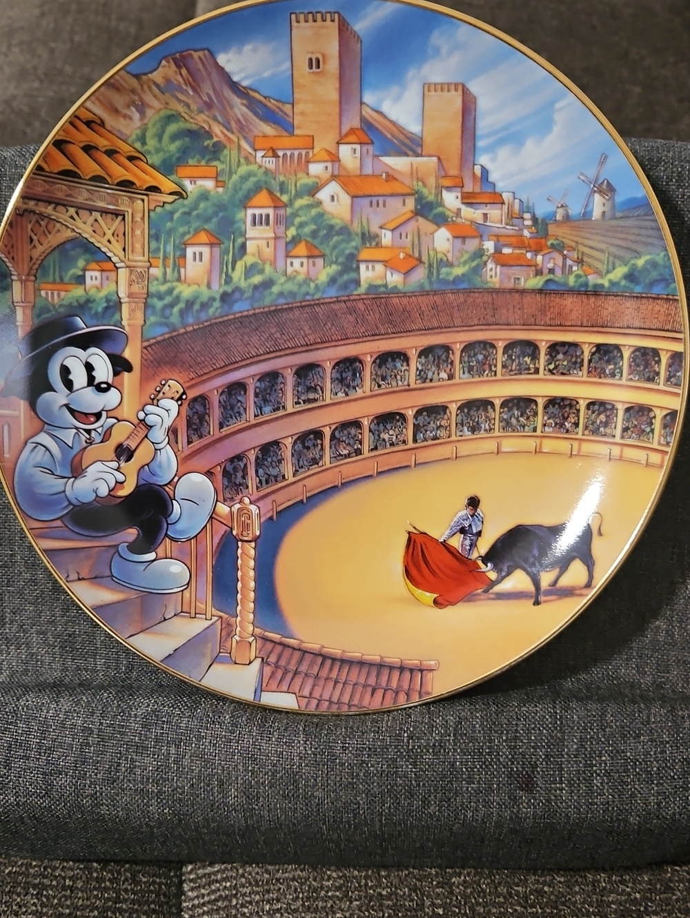 The Danbury Mint Ltd Edition Collector Plate featuring Senorita Boop